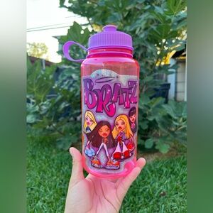 Bratz water jug